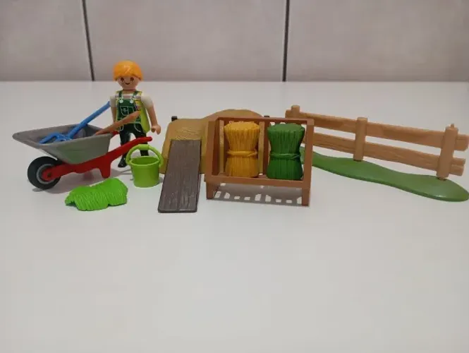 Playmobil camponesa geobra