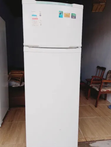 Vendo geladeira