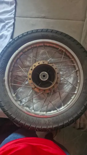 Pneu, Roda e camara de ar traseira pop110i 