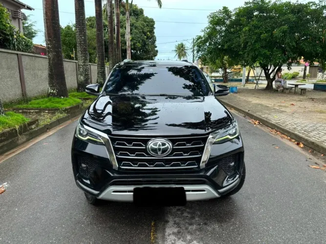 Toyota Hilux SW4 SRX 4X4 2.8 TDI 16V Dies. Aut. 2021