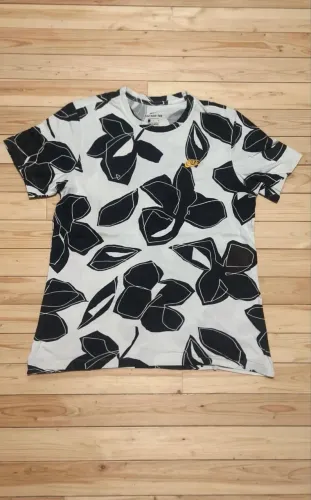 Camiseta Nike Floral