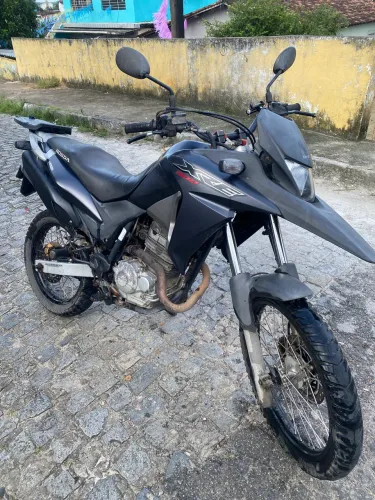 XRE 300 - 2016
