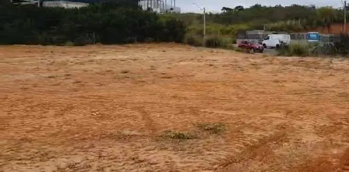 Terreno Industrial / Comercial