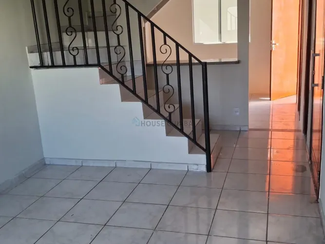 Casa 3 quartos, sendo 2 suítes com closet e sacada