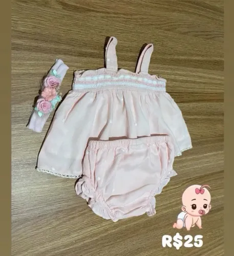 Roupinhas P/bebê seminovas