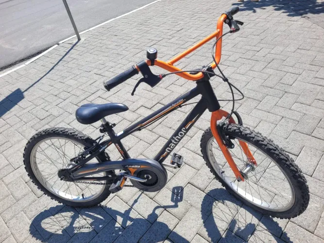 Bicicleta Nathor Aro 20 - Apollo Edition