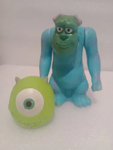 Bonecos monstro s.a.