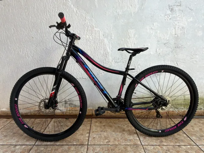 Bicicleta First