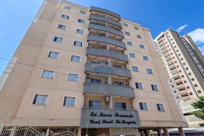 Apartamento para alugar 2 dormitórios, 1 suíte na Vila Augusta - Sorocaba - SP.