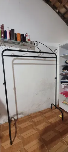 Vende-se Arara
