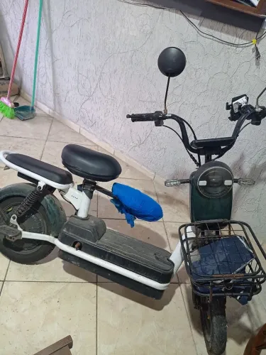 Vendo moto elétrica