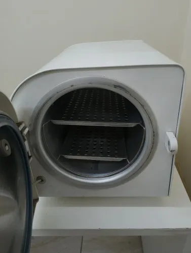 Vende -se auto clave  Vitale 12l
