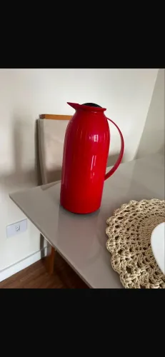 Garrafa térmica 