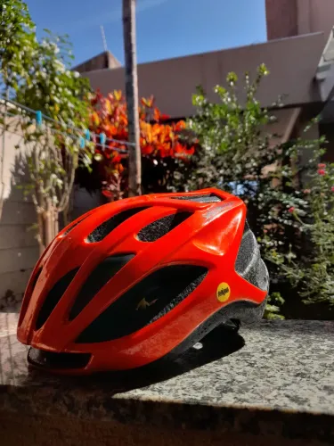 Capacete Specialized Align, MIPS (zero quedas graças a Deus)