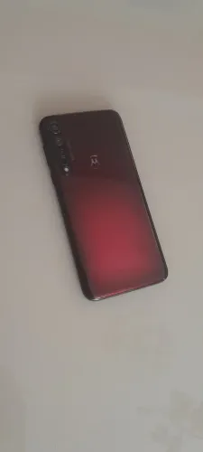 Celular Moto G8 Plus