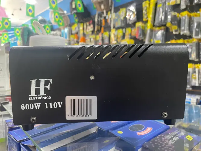 Máquina de Fumaça HF Eletrônico 110/220W