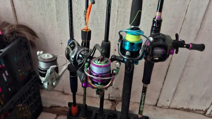 Kit de pescar em otimo estado
