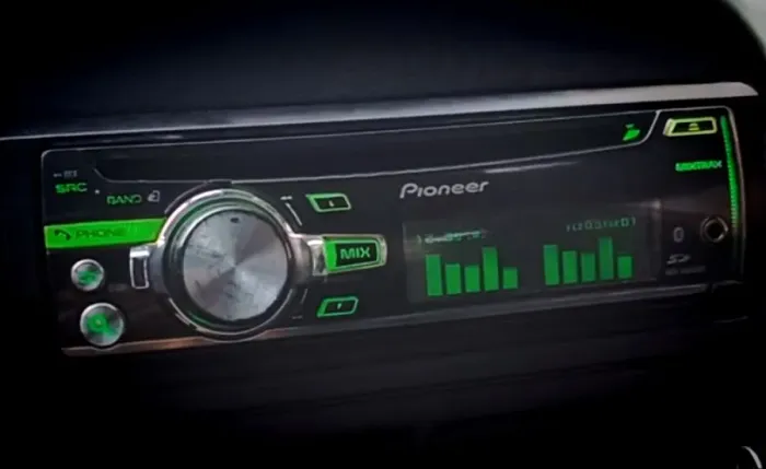 Pioneer DEH-X8650BT GOLFINHO Relíquia.