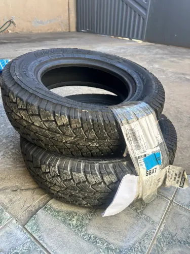 4 Pneus Novos Bridgestone