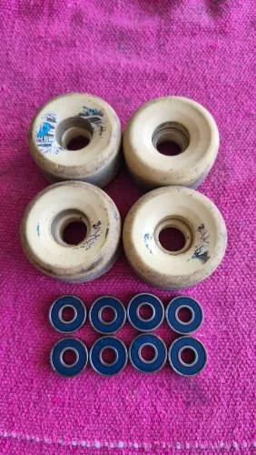 RODA BONES YPF 84B 56MM COM ROLAMENTOS ACE NOVOS
