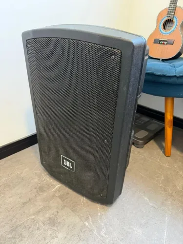 Caixa jbl 12bt