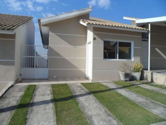 ÓTIMA CASA EM CONDOMÍNIO FECHADO NA REGIÃO DO WANEL VILLE
