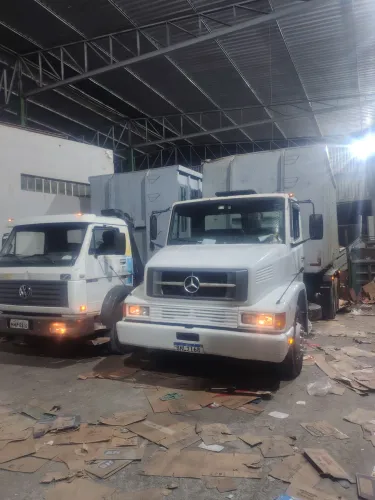 Vw 16200 toco  ano 99 Rollon Grimaldi / Imave G25  caçamba  Rolon
