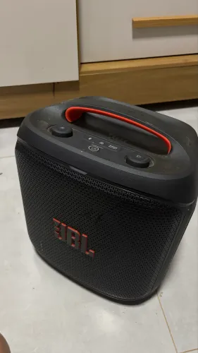 JBL