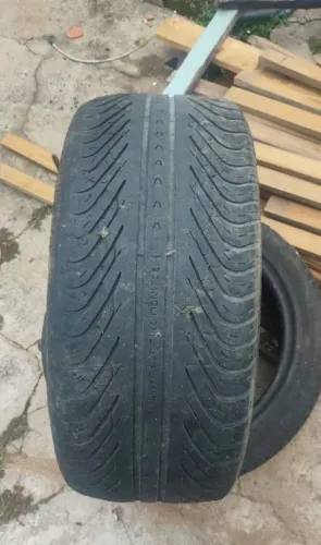 2 Pneus aro 17 225/45