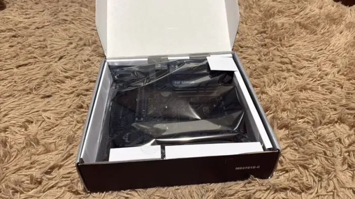 Placa-Mãe ASUS TUF Gaming B550M-Plus - Nova, Lacrada