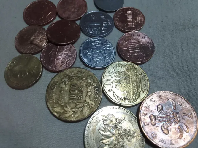 Moedas colecionadores amadores e profissionais