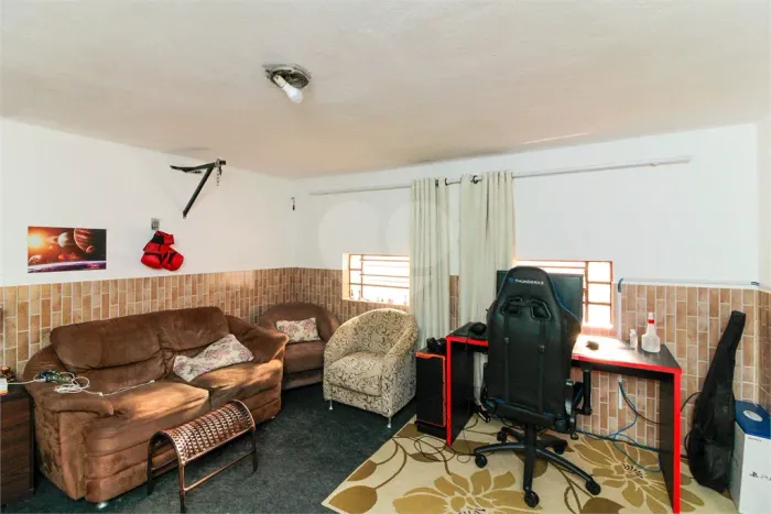 Casa Térrea à venda com 3 quartos em Vila Medeiros, São Paulo