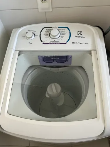 Máquina de Lavar Electrolux 11kg Branca Essential Care com Easy Clean e Filtro Fiapos