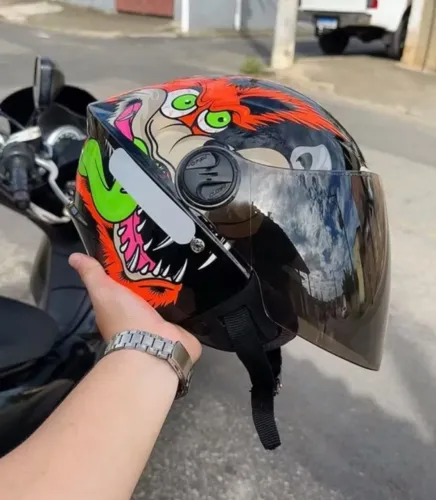 Capacete aberto top viseira fumê 