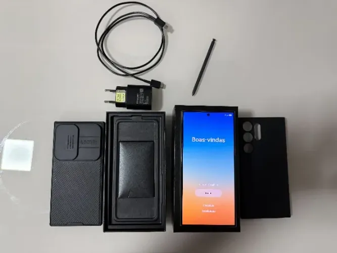 Samsung Galaxy S24 Ultra 256GB Titanium Black - Completo com NF e caixa - Impecável!
