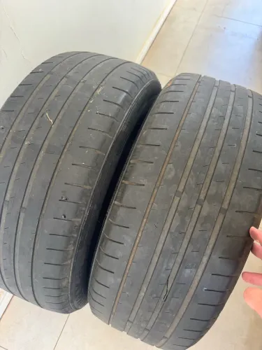 Pneu aro 17 - 235/55R17