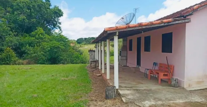 Sitio com 3 Alqueires, 10 km do centro de Quadra SP , Sitinho com preço de oportunidade...