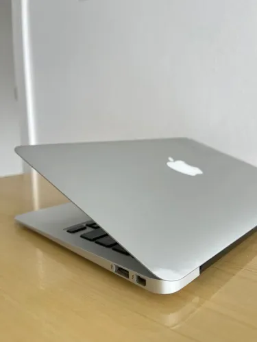 Macbook Air 11
