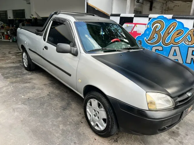 Ford Courier 1.6 L/ 1.6 Flex 2006