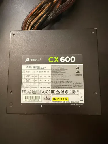 Fonte Corsair CX600