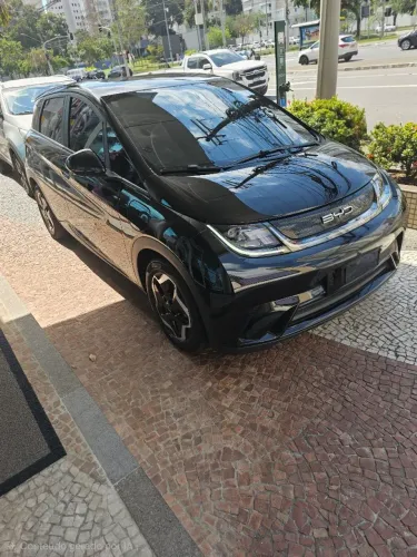 BYD Dolphin EV (Elétrico) 2025