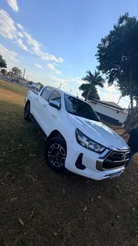 Toyota Hilux CD SRV 4X4 2.8 TDI Diesel Aut. 2021
