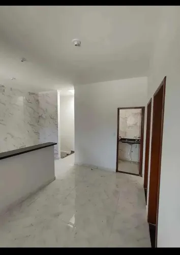 Casa de condomínio no Caiçara
