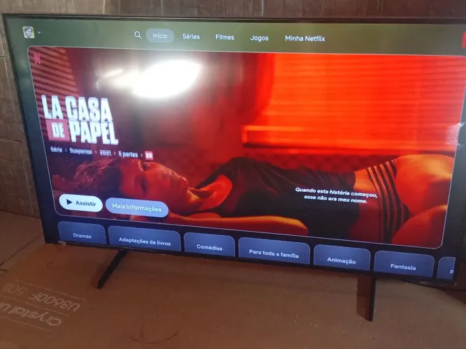 Tv 50 polegadas nova