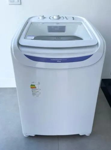 Maquina de lavar Electrolux 15kg