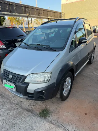 Fiat Idea Advent./ Adv.locker 1.8 MPI Flex 5P 2008