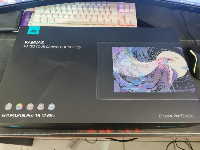 MESA DIGITALIZADORA HUION KAMVAS PRO 16 2.5K