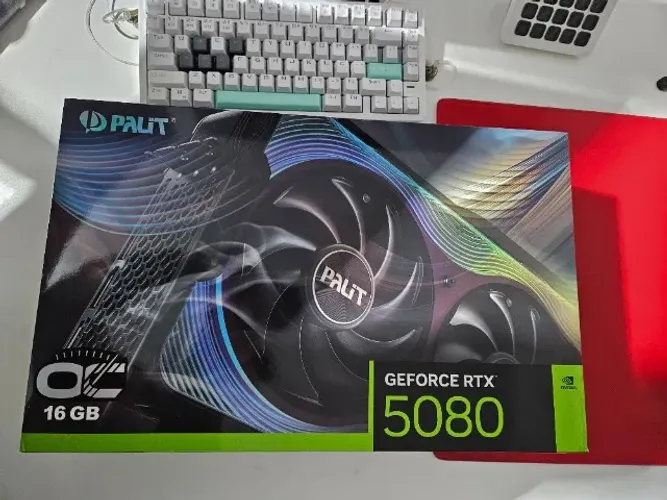 Placa de video RTX 5080 Palit Gamerock OC 16GB