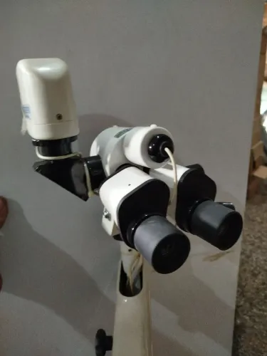 Colposcópio binocular Medpej PE 7000F
