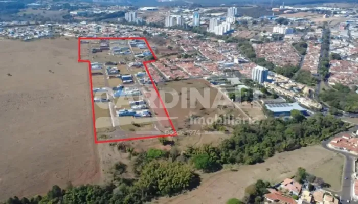 Terreno Padrão em São Carlos